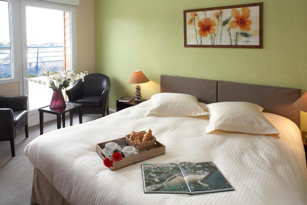 L'Escale Evel Er Ger Bed & Breakfast Locquirec Rom bilde
