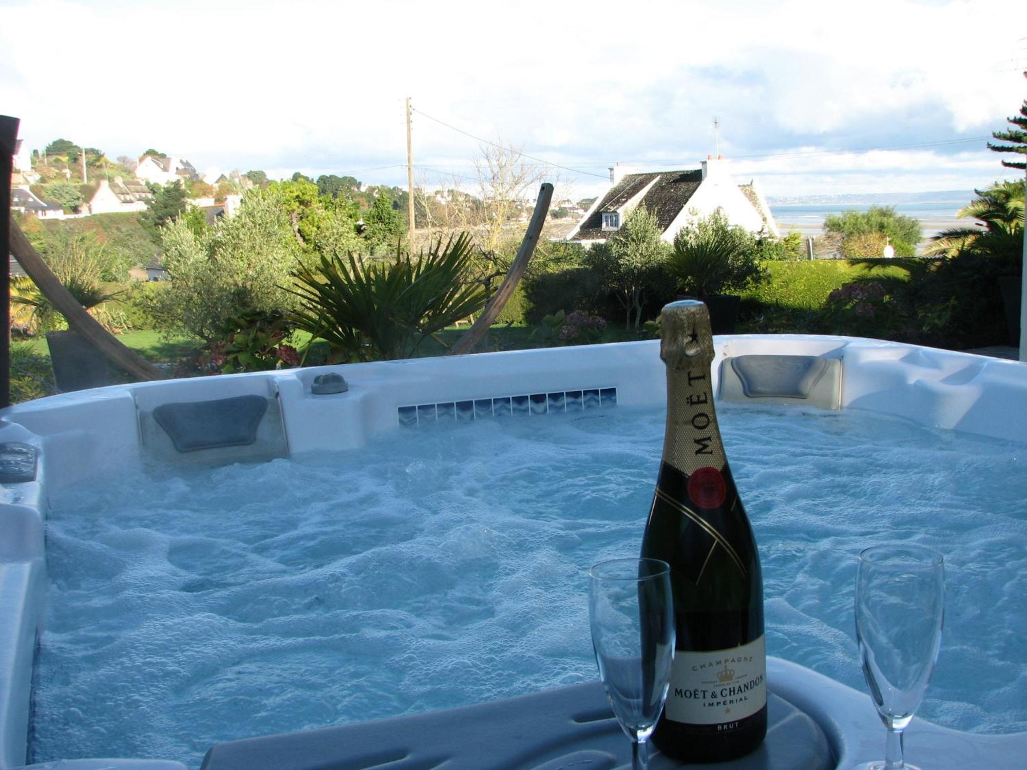 L'Escale Evel Er Ger Bed & Breakfast Locquirec Eksteriør bilde
