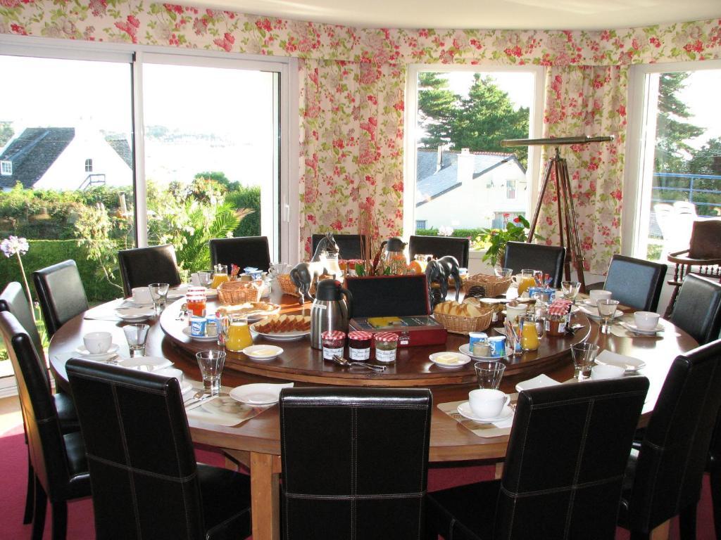 L'Escale Evel Er Ger Bed & Breakfast Locquirec Eksteriør bilde
